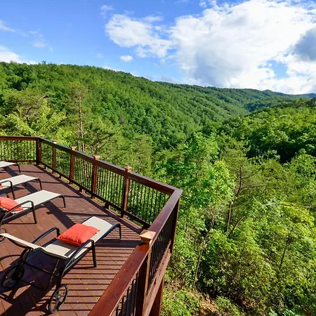 Mossy Brook Lodge By Stony Brook Cabins